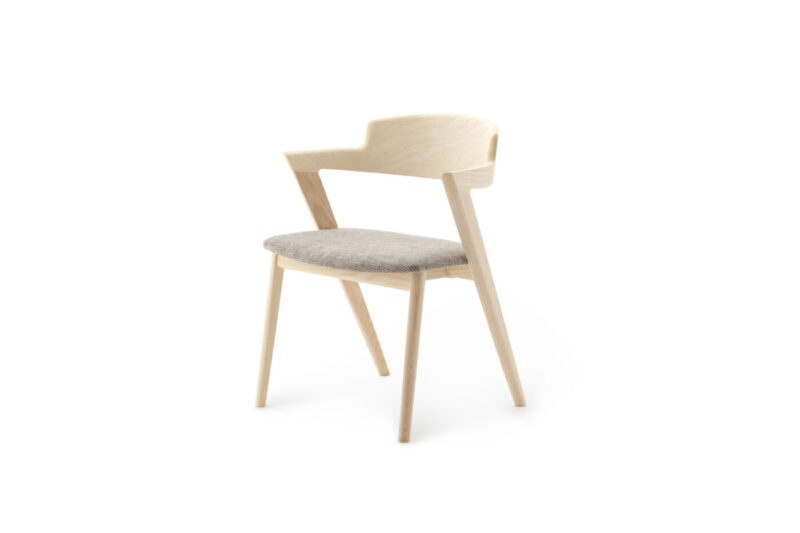 Viola half-arm chair